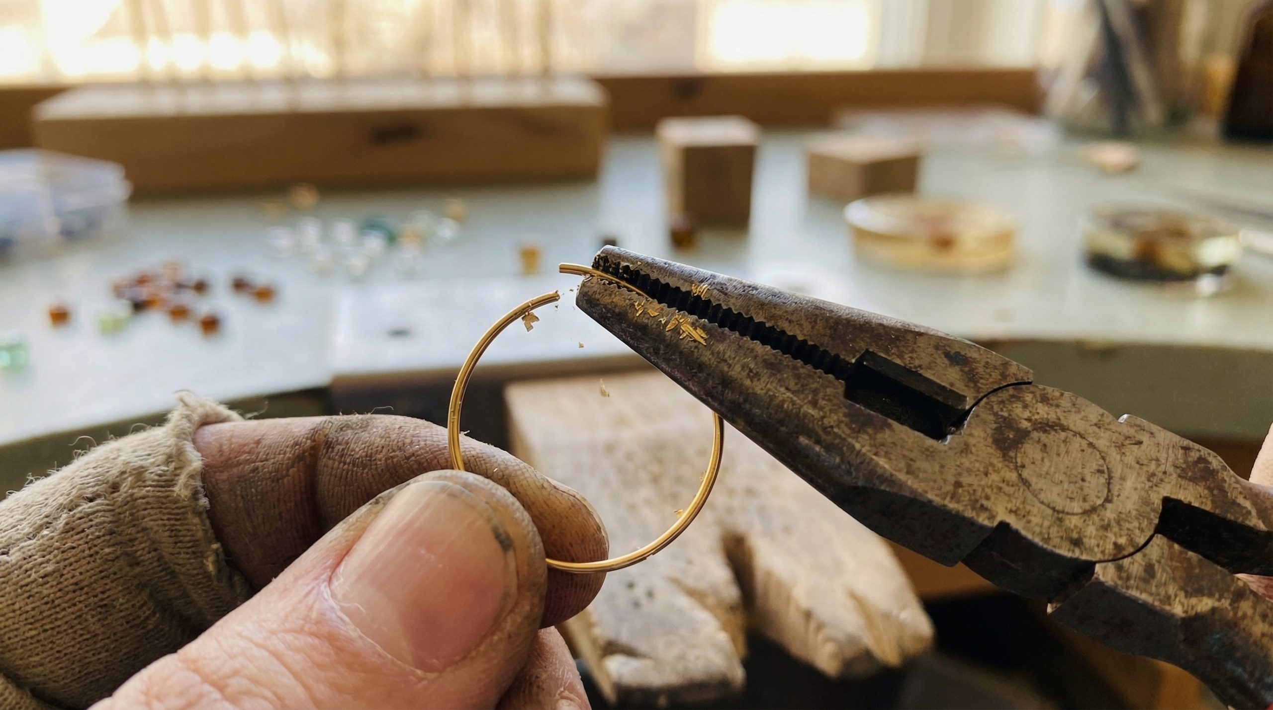 Alicates dentados arranham Bijus e Acessórios (cuidado) - 2